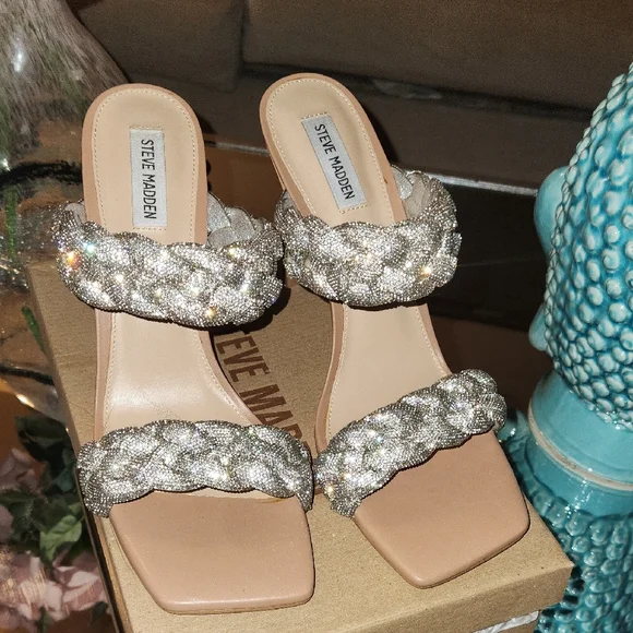 Steve Madden Glittering Silver Braided Heels NWB - Picture 2 of 8